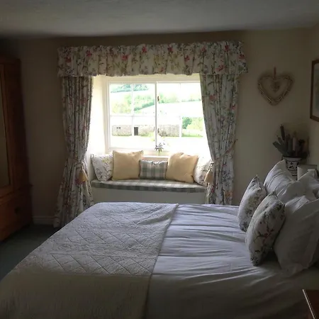 Firs Farm B&B 매섬